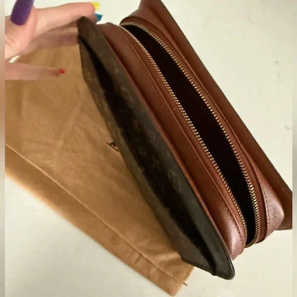 Louis Vuitton Pochette Orsay leather clutch bag ~ Never worn, VINTAGE - Picture 15 of 16